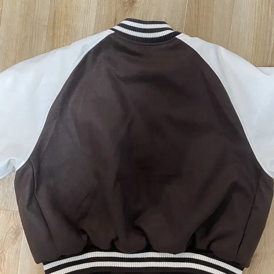 해비즘 바시티자켓 ROSE LLF VARSITY JACKET 브라운