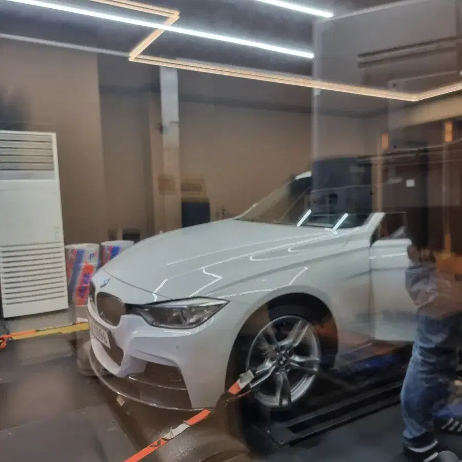 BMW 400M 휠 18인치 스톤실버 도색 팝니다.