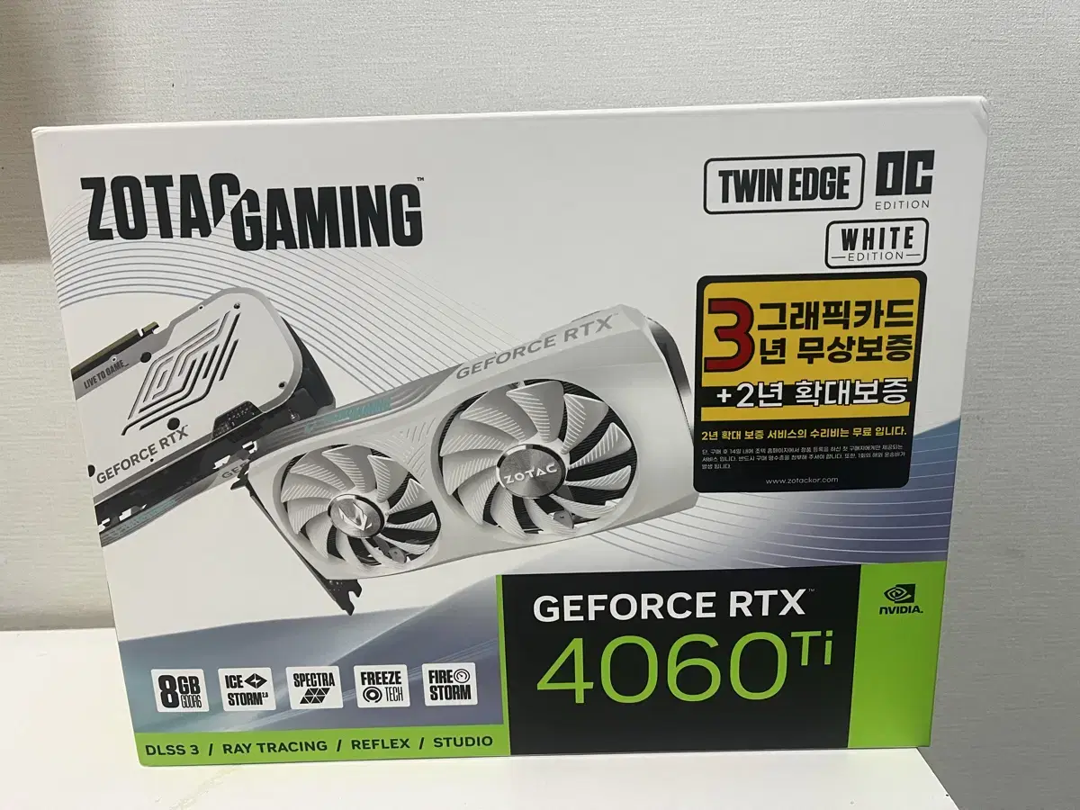 조텍 4060ti 8g 화이트 미개봉 새상품