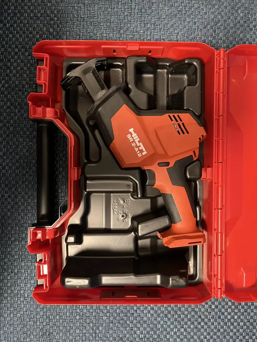 HILTI 힐티 12V 충전식 컷쏘 SR 2-A12 베어툴 (케이스포함)