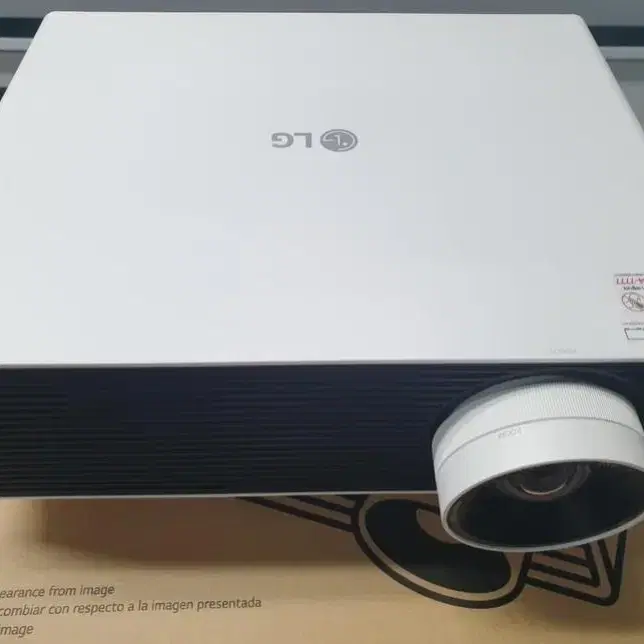 LG BF50NST 4000안시 풀HD 레이저 중고 빔프로젝터