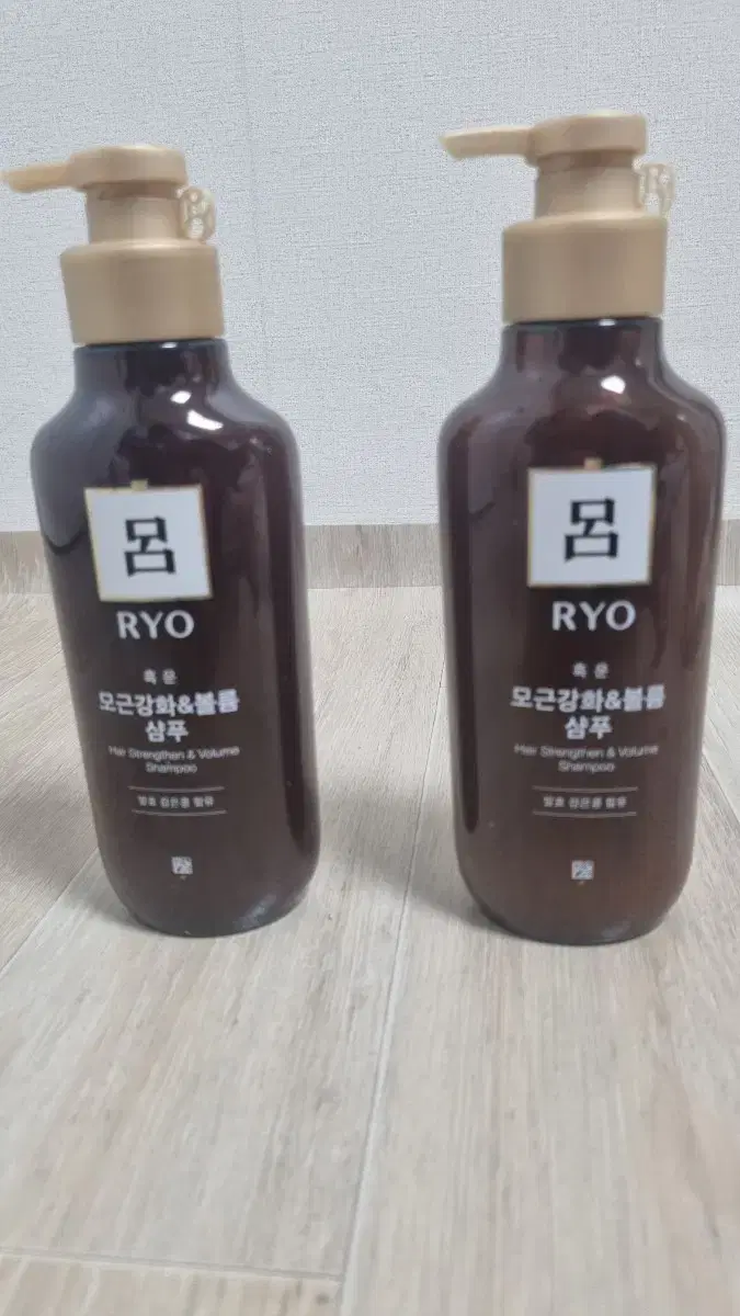 려 혹은 모근강화.볼륨샴푸400ml2개 만원!!!!