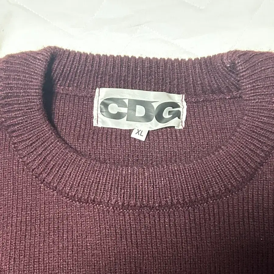 CDG 니트 버건디 XL