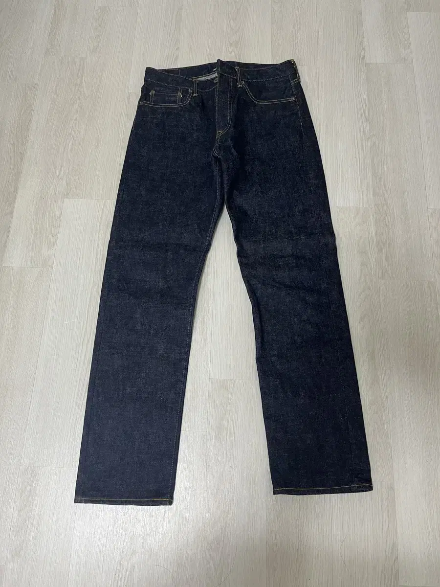 JAPAN BLUE JEANS J401 SIZE:31