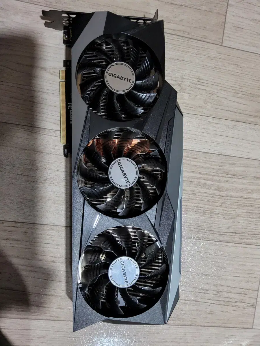 기가바이트 RTX-3080 GAMING OC 판매 합니다