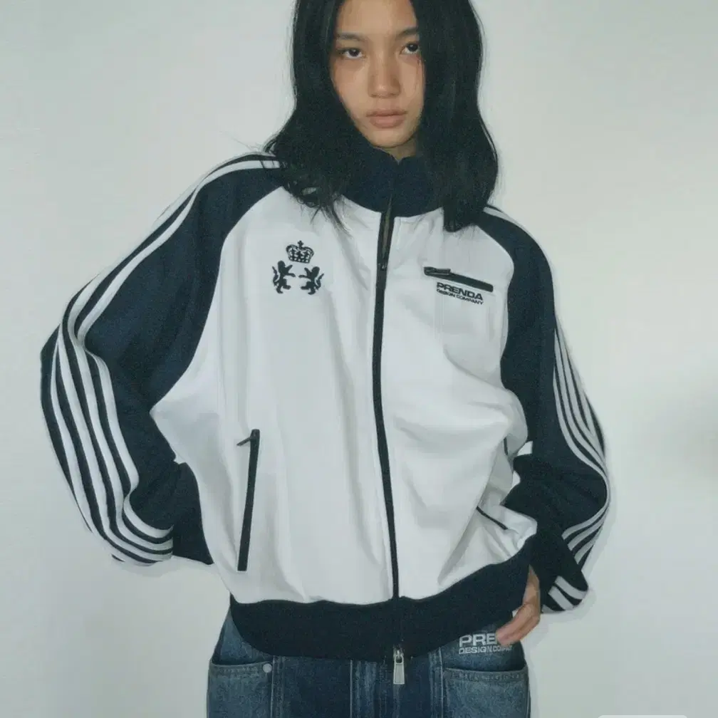 프렌다 RAGLAN TRACK JERSEY JACKET 네이비