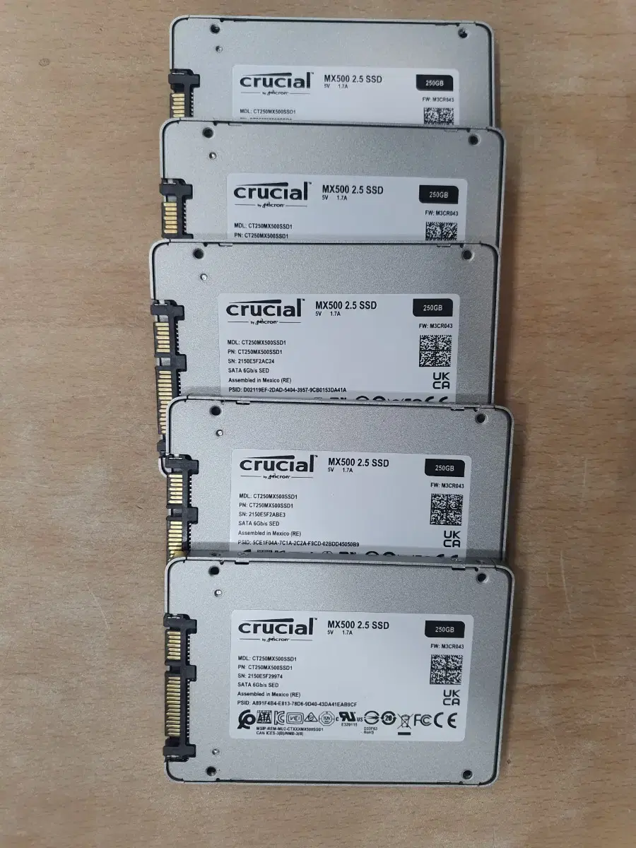 CRUCIAL MX500 2.5 SSD 250GB 수량가능