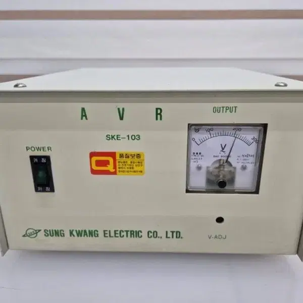 AVR 자동전압조정기  1KVA