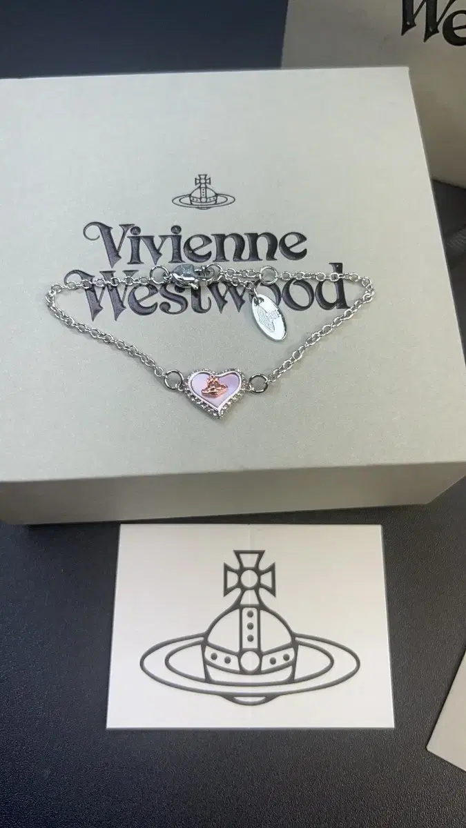 비비안 웨스트우드 Vivienne Westwood 팔찌