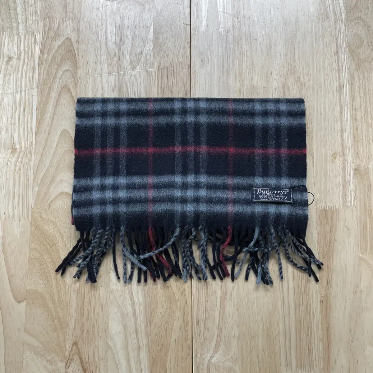 Burberry 100% Genuine Cashmere Muffler Navy