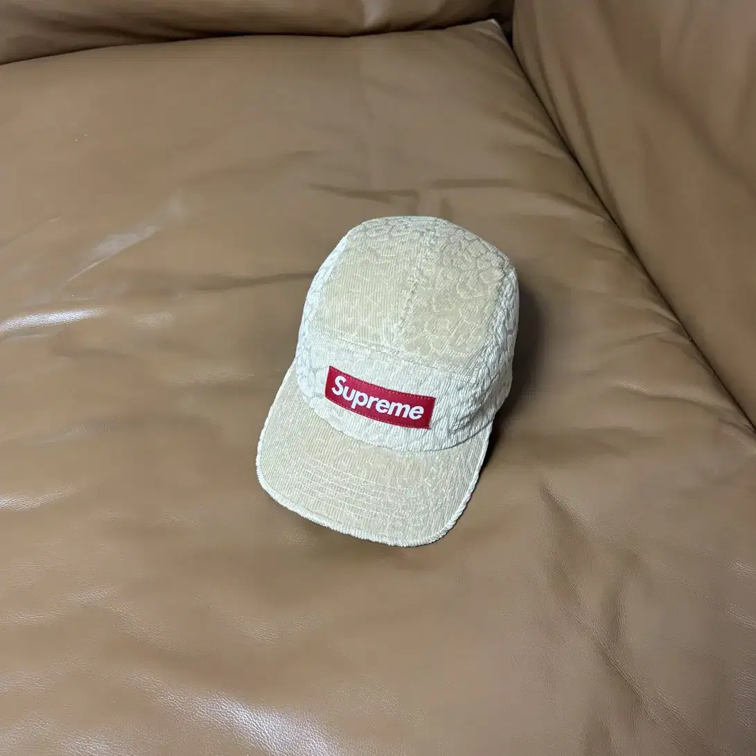 Supreme 슈프림 캠프캡 모자 (Leopard Tan Beige)