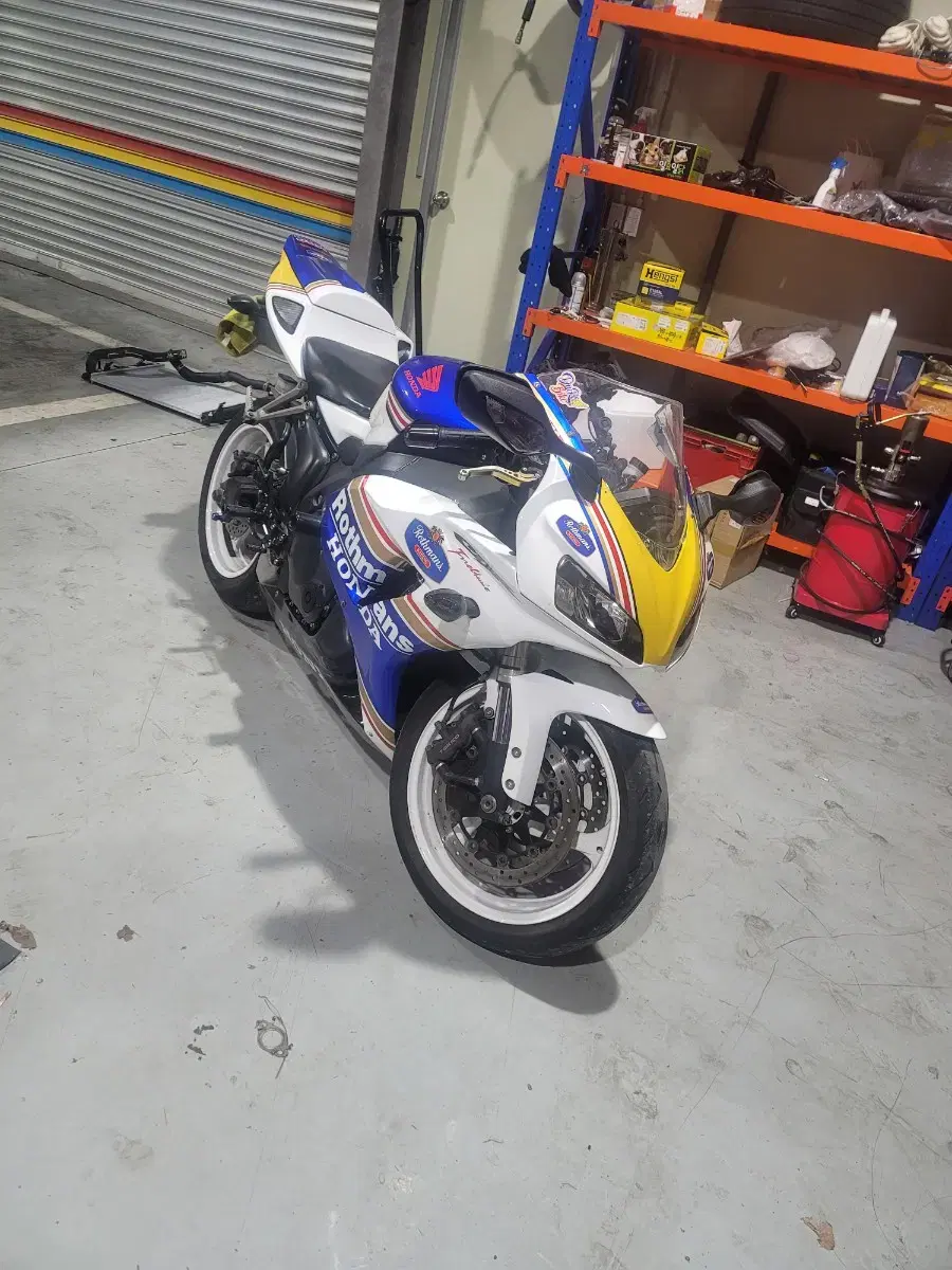 2007년식 CBR1000RR 판매합니다!