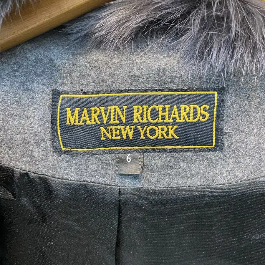 Marvin richards new york 코트