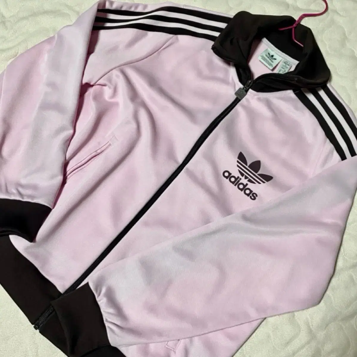 아디다스 Adidas 핑크브라운 딸기우유 트레이닝 자켓 져지 판매