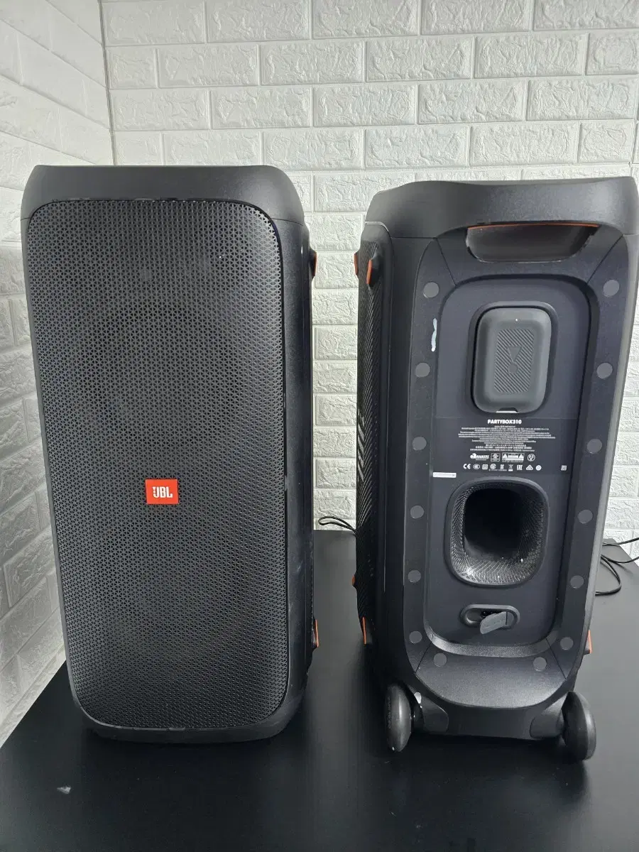 JBL PARTYBOX 310 스피커 팝니다