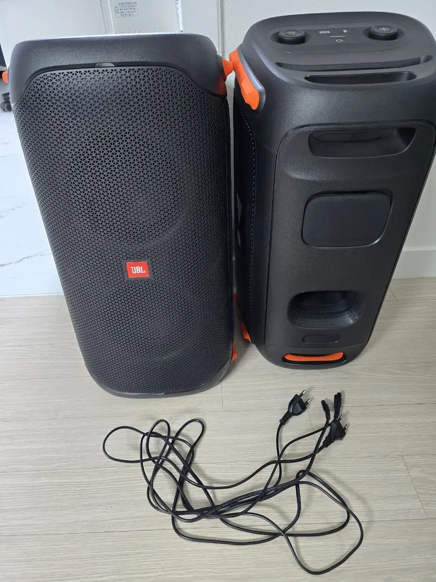 JBL PARTYBOX 110 스피커 팝니다