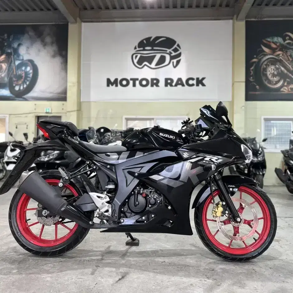 스즈키 GSX-R125 ABS 2021년 1만KM 검/빨 차량 판매중