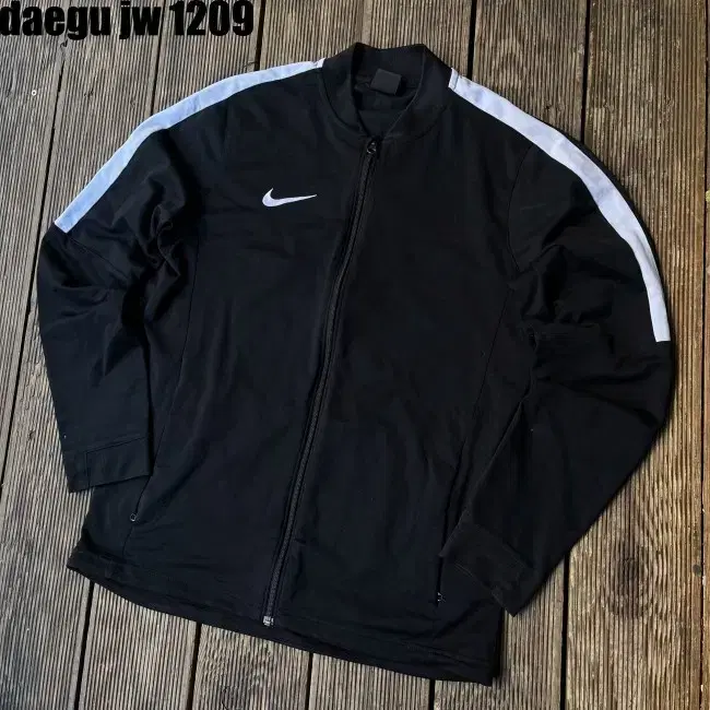 105 NIKE ZIPUP 나이키 집업