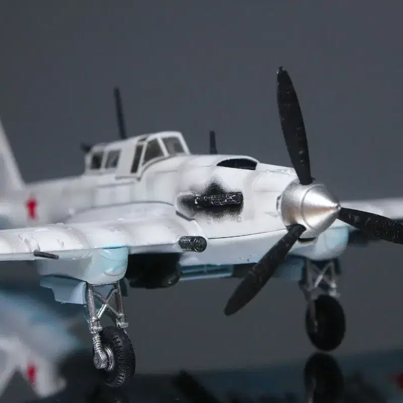 1/72 IL-2M 슈트르모빅 전투기모형