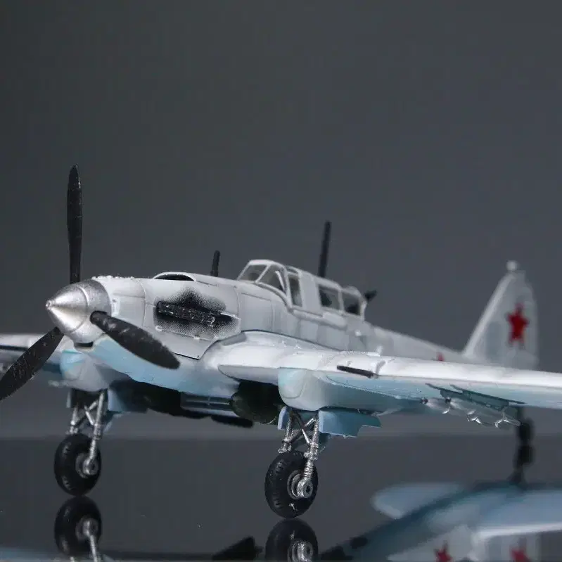 1/72 IL-2M 슈트르모빅 전투기모형