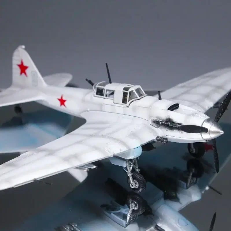 1/72 IL-2M 슈트르모빅 전투기모형