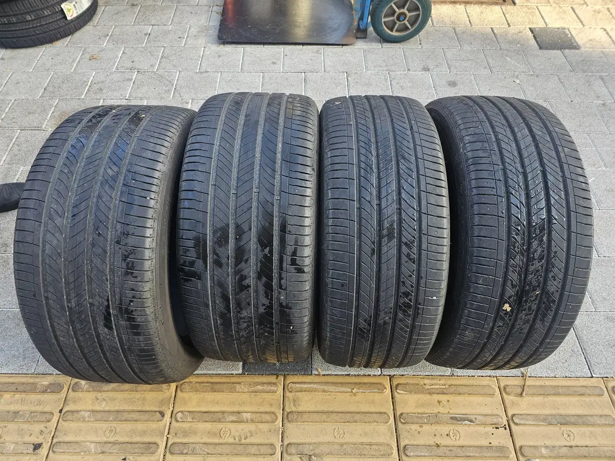 245/45R18, 275/40R18  S2 AS  중고타이어 4본