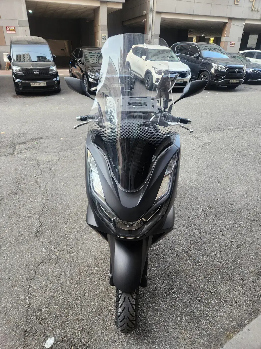 PCX125 21년식 CBS 56xxx km 판매 합니다.