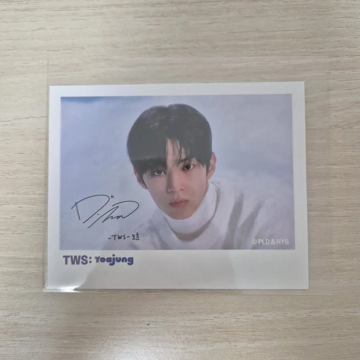 YoAjeong TWS Dohoon Polaroid