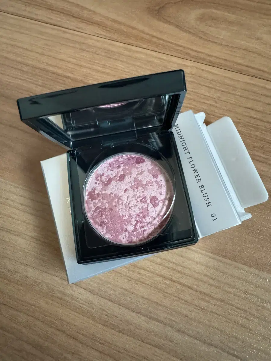 RMK MIDNIGHT FLOWER BLUSH 01