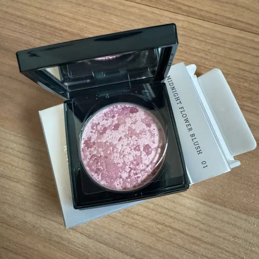 RMK MIDNIGHT FLOWER BLUSH 01