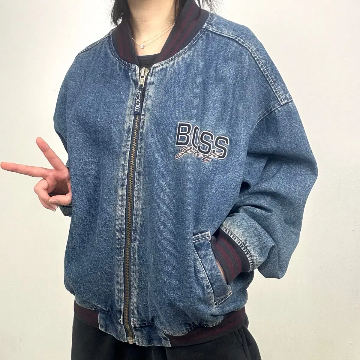 (무료배송)  1990s Boss girl 빅로고 데님 블루종 자켓