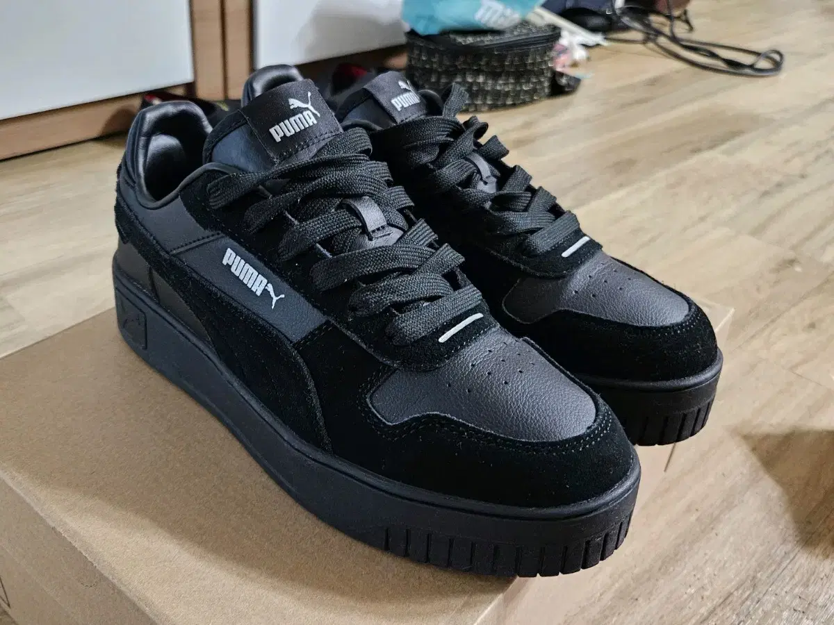 푸마 PUMA 240mm 새운동화 (네고 O)