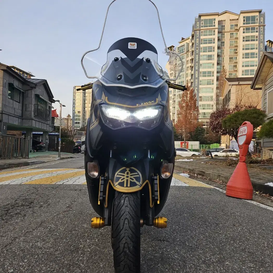 A급 신차컨디션 야마하 nmax125 23년형 1만키로 최저가 판매!