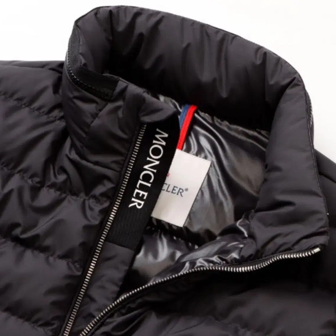 Moncler (ALFIT)4사이즈