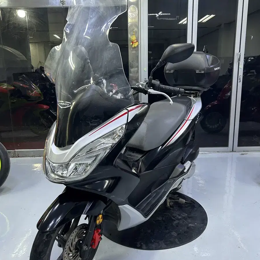 18년식 PCX125 1만km 신차급 차량 초가성비차량