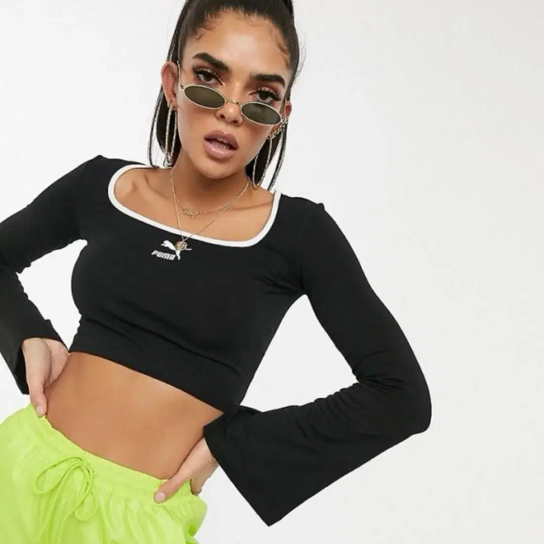 푸마 square neck crop top(black)