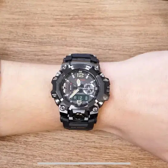 (새상품) [G-SHOCK] GWG-B1000EC-1ADR