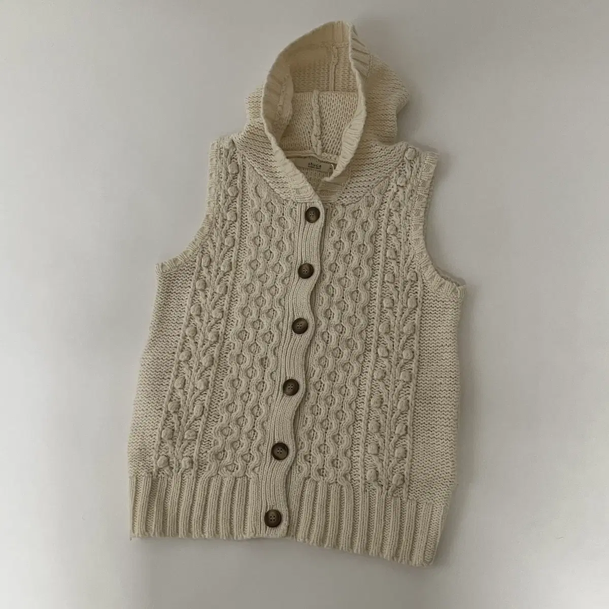 SHUCA knit Hoodie vest