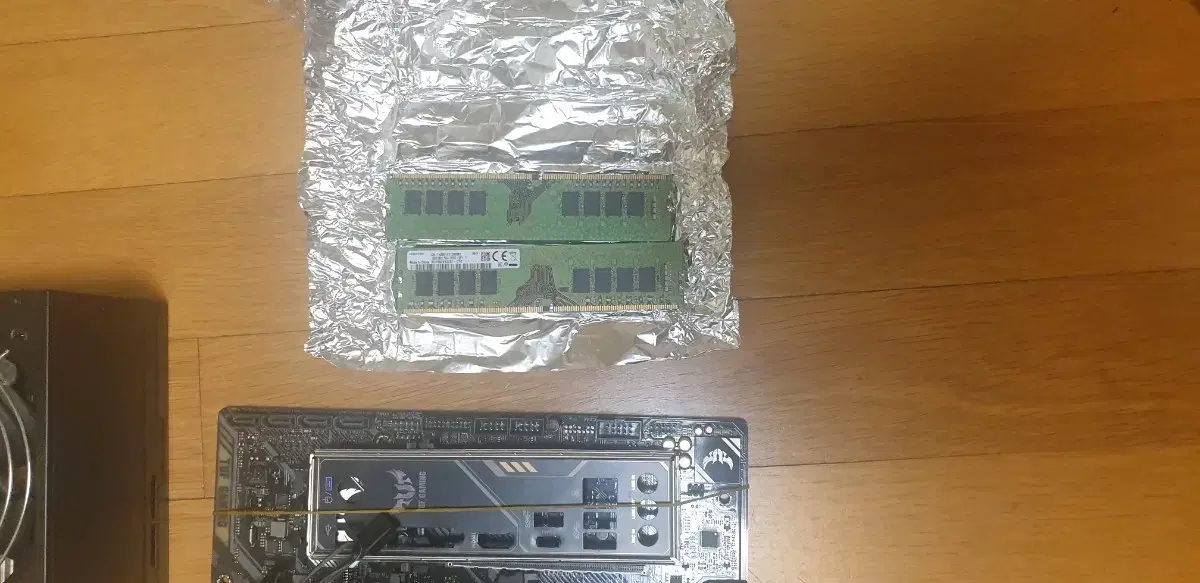 삼성 ddr4  16gb 램 판매합니다