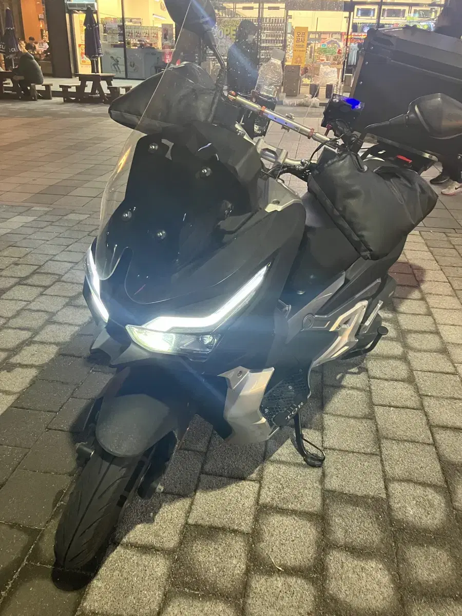 adv125