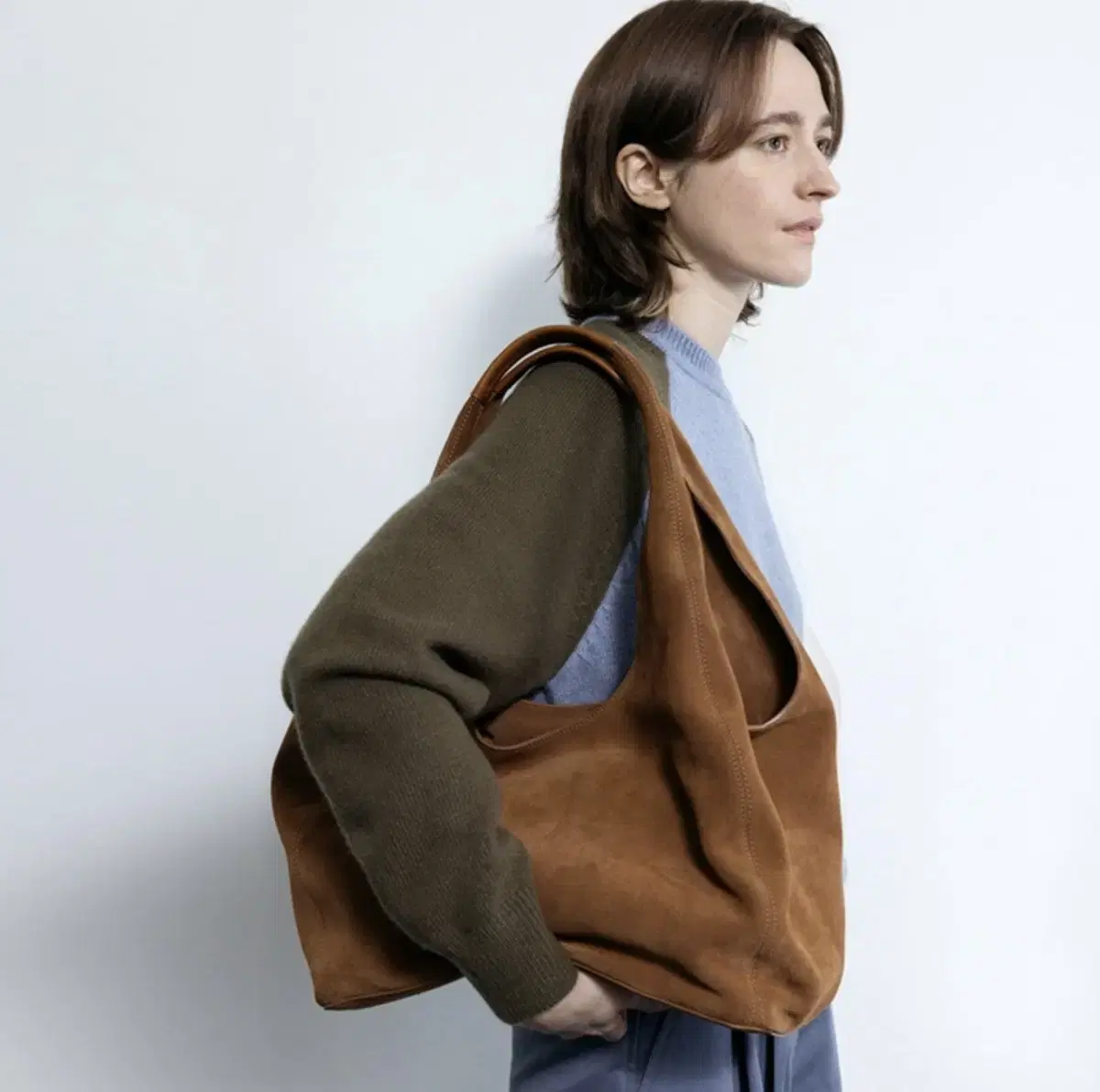 문달 Beak Bag in camel 비크백