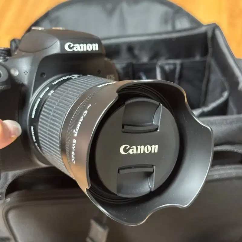 캐논 EOS 750D DSLR 카메라(S급상태)