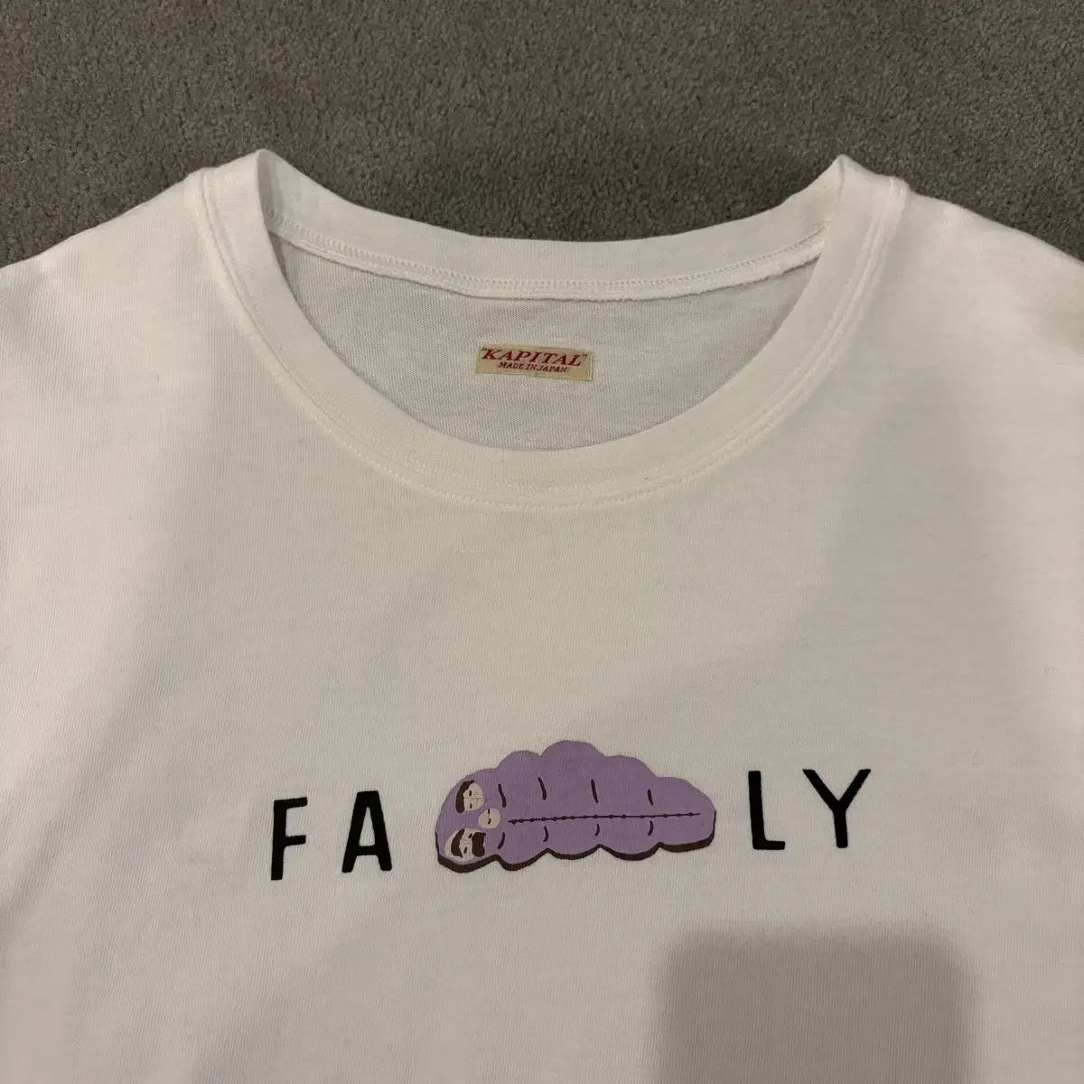 캐피탈 family t shirt