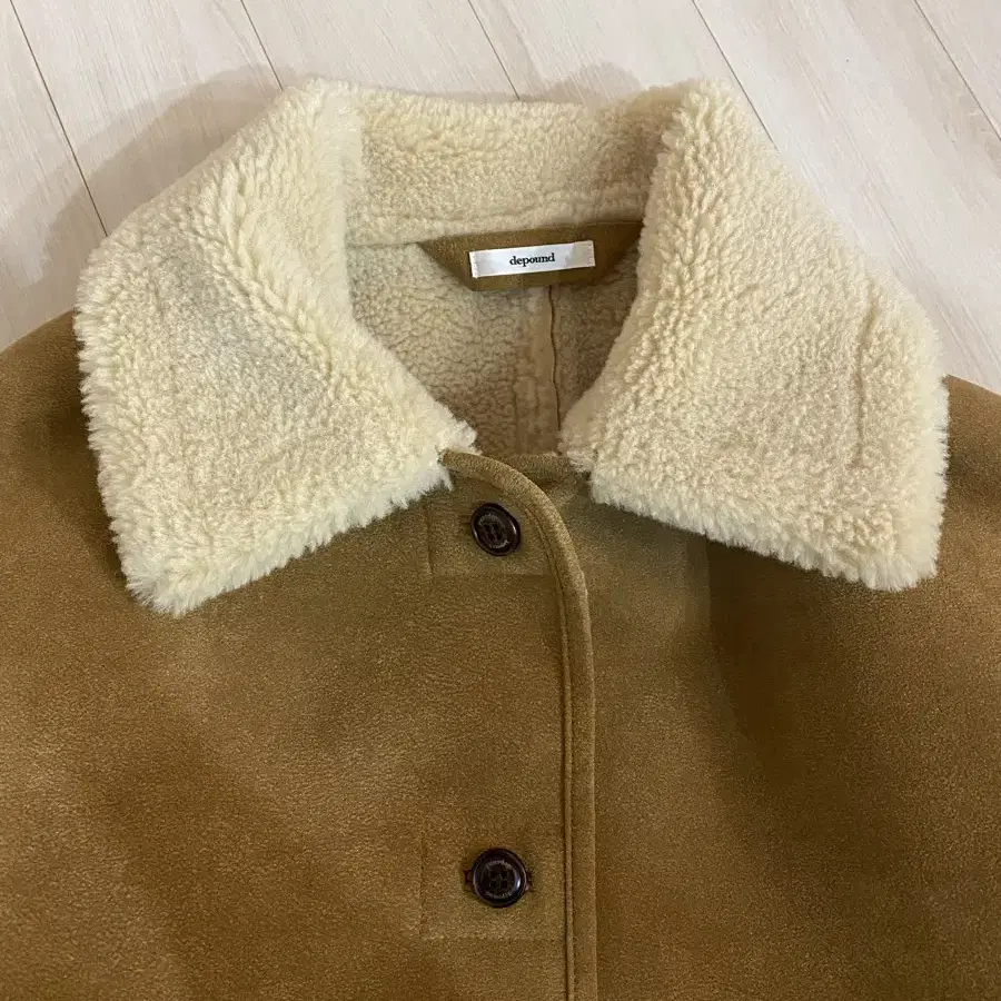 [1회 착용] 드파운드 suede shearling single coat