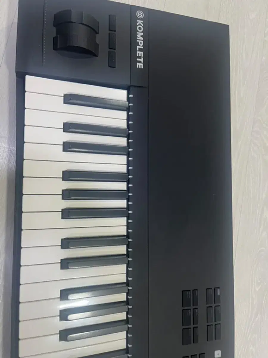 Komplete S88 Mk2