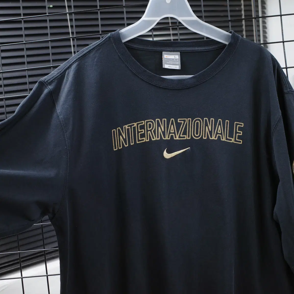 NIKE INTERNAZIONALE 롱슬리브