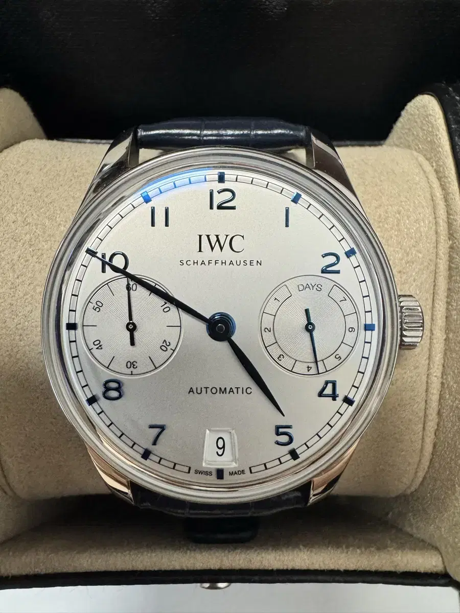 IWC 포르투기저 7days 부엉이