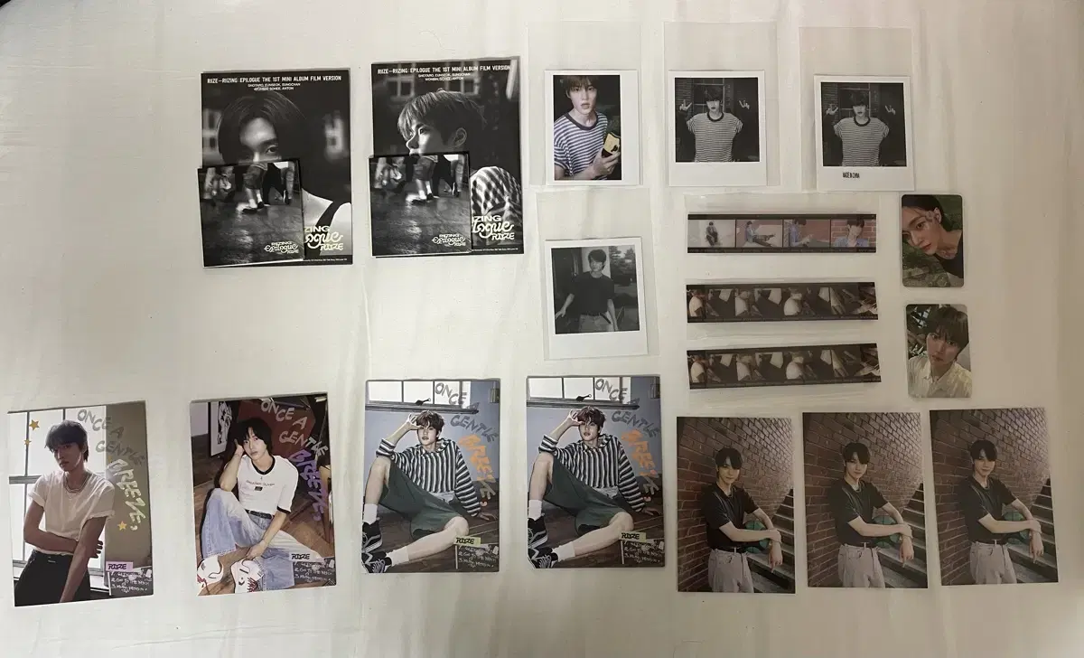 Rize Combo album sells components (photocard film pola prints lyrics, etc.)