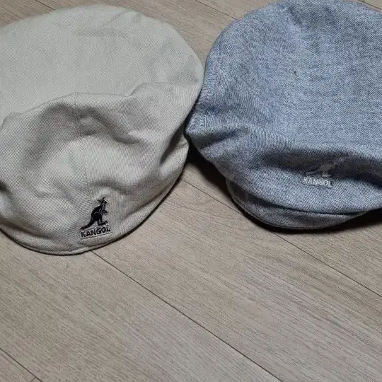 KANGOL 모자2개