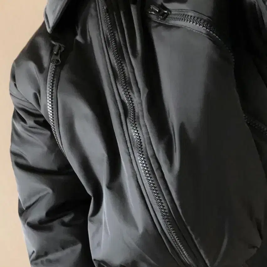 콜른COLN futura padded jacket 블랙